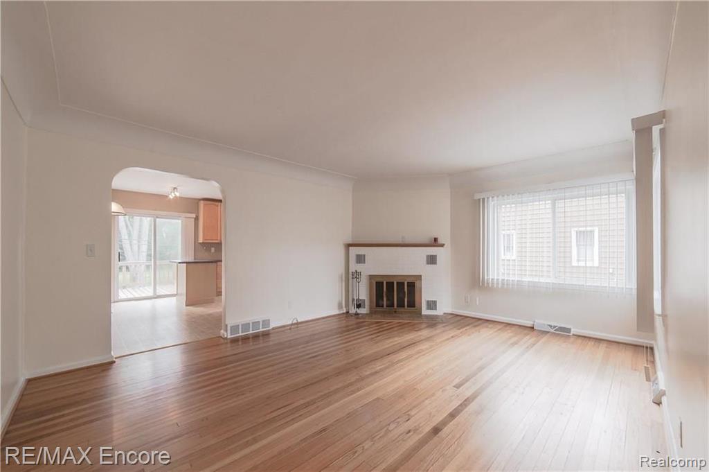 2865 Devondale Road Rochester Hills, MI 48309 - Photo 6 of 38
