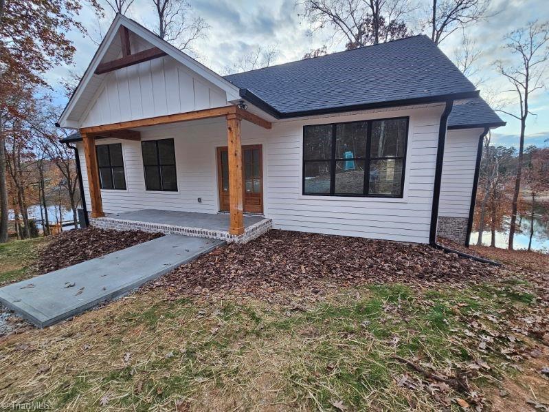 3884 Old Mountain Road, Lexington, NC 27292 Compass