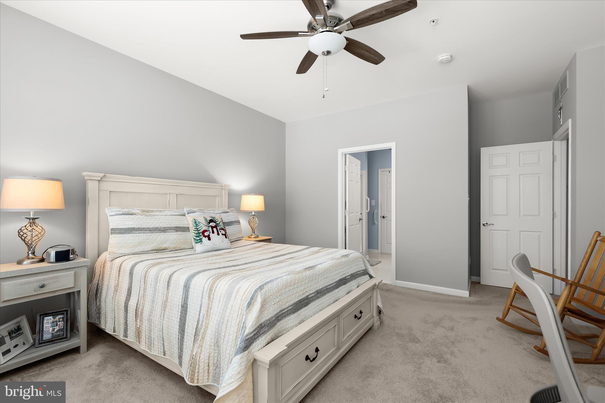2845 Union Square Road, Unit 66 New Windsor, MD 21776 - Photo 24 of 44 Primary Bedroom - En-Suite Full Bath - WIC