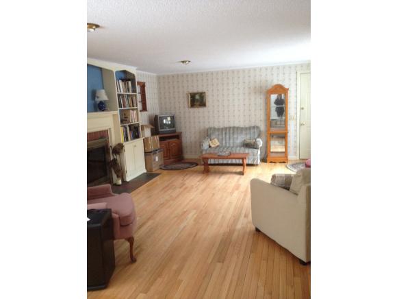208 Governors Road Brookfield, NH 03872 - Photo 10 of 22