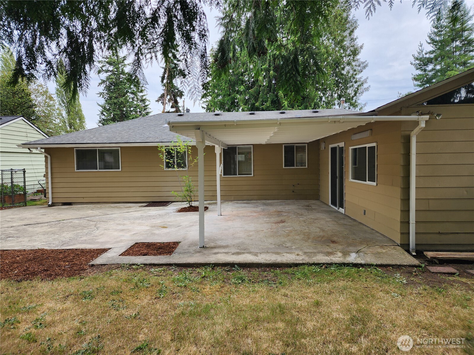 8810 Northeast 187th Street Bothell, WA 98011 - Photo 37 of 40