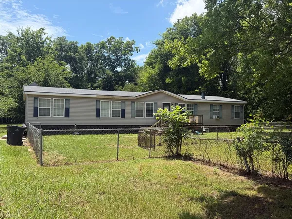 $165,000 | 9114 Highway 71, Elm Grove, LA 71051