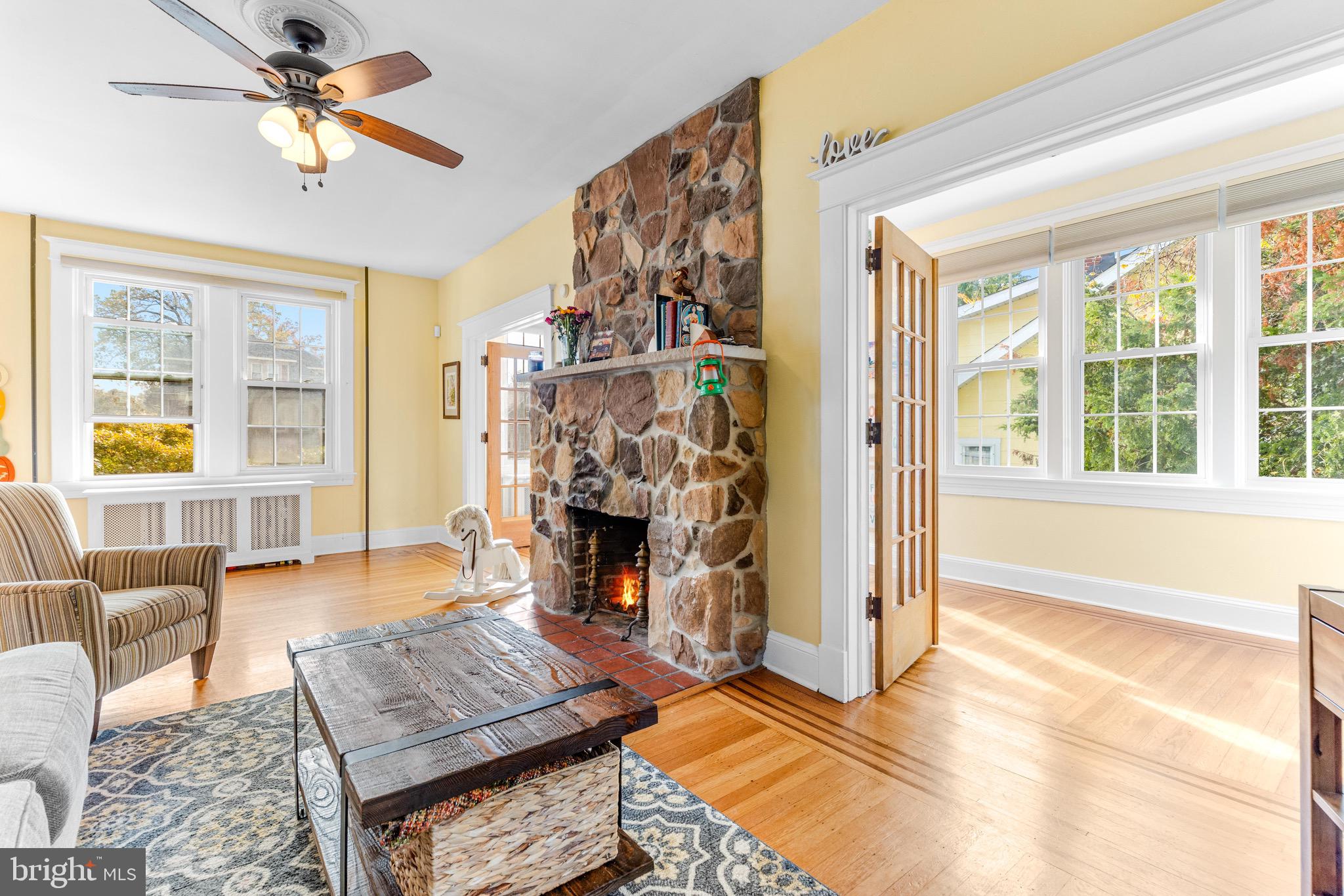 8 Mallow Hill Road Baltimore, MD 21229 - Photo 5 of 42 Gallery Image 5