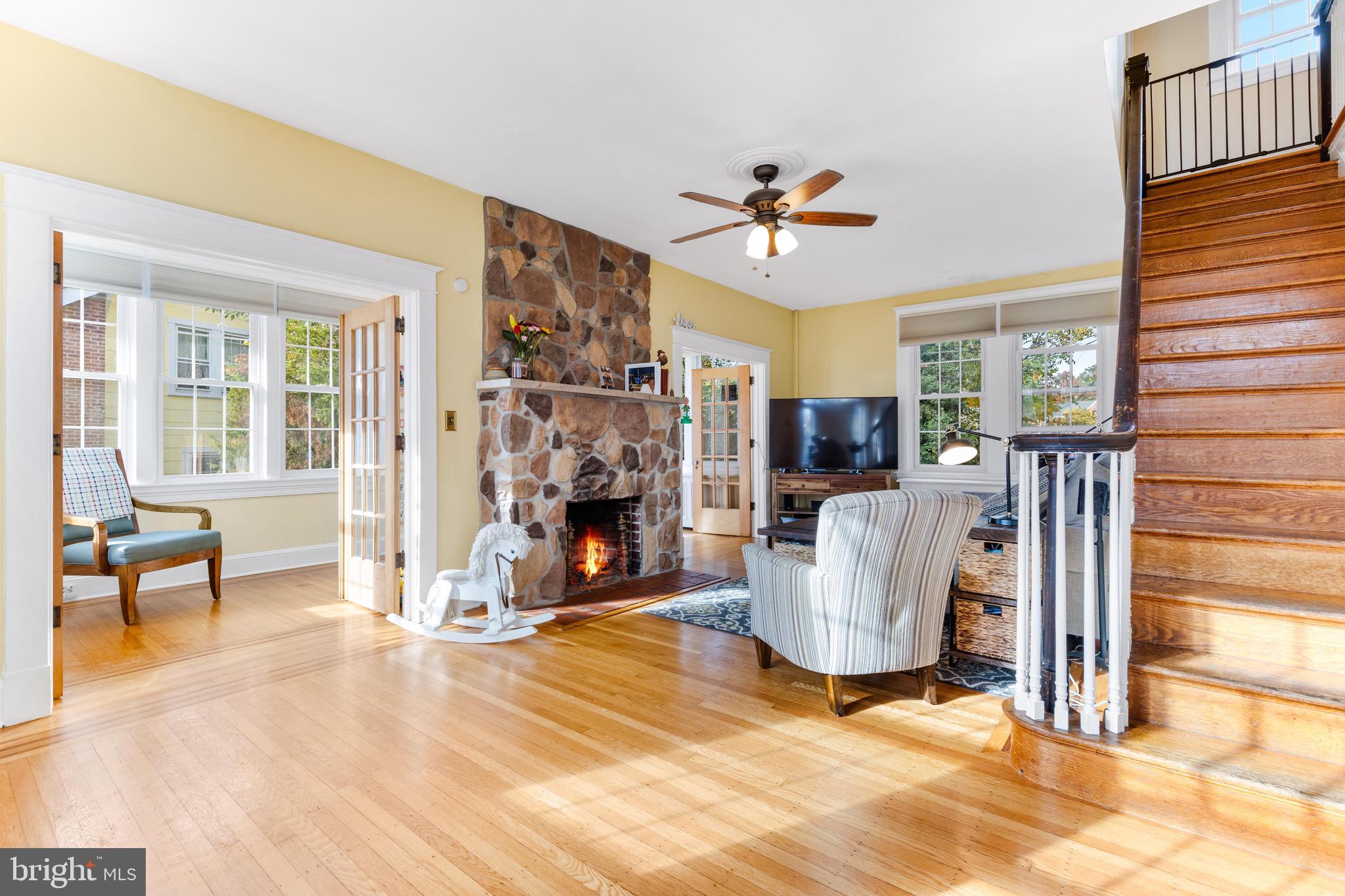 8 Mallow Hill Road Baltimore, MD 21229 - Photo 7 of 42 Gallery Image 7