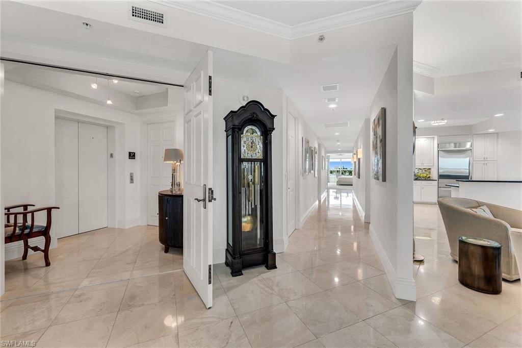 285 Grande Way, Unit 503 Naples, FL 34110 - Photo 24 of 50 Gallery Image 24