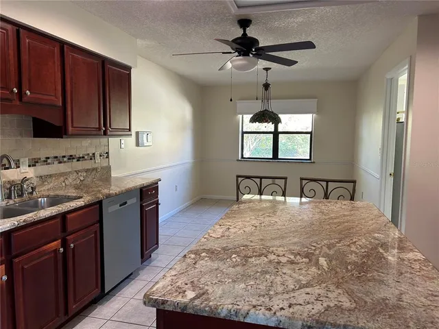 $649,900 | 1920 Sussex Drive, Mount Dora, FL 32757