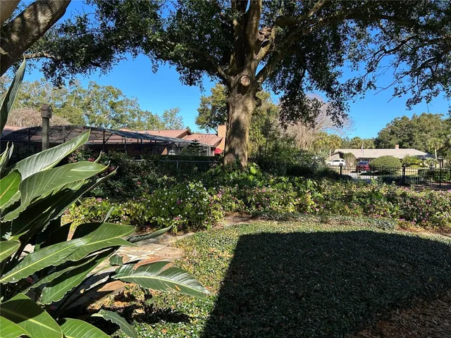 $649,900 | 1920 Sussex Drive, Mount Dora, FL 32757