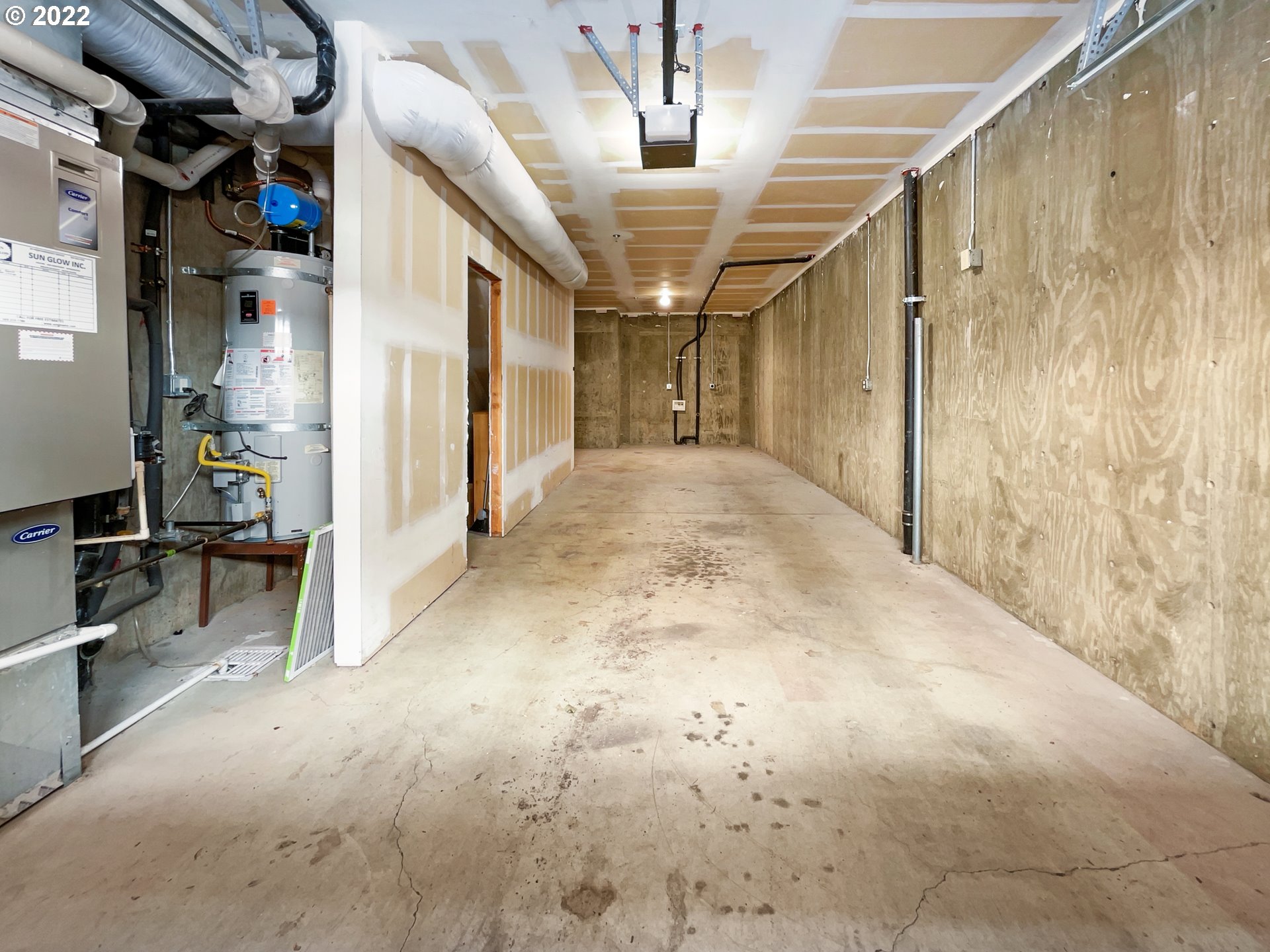 12111 Southeast High Creek Road Happy Valley, OR 97086 - Photo 14 of 14 a view of a hallway