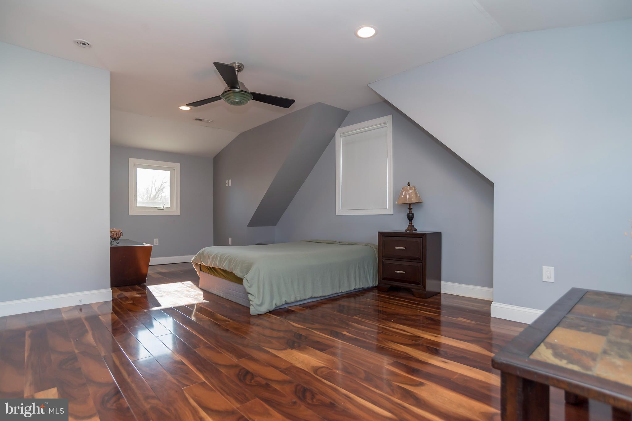 55 Hollow Road Levittown, PA 19056 - Photo 12 of 32 Bedroom 1 with Walk-In-Closet