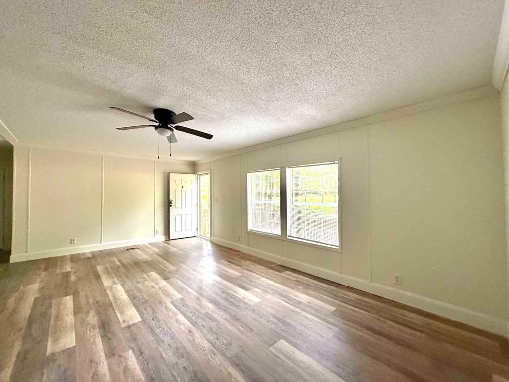 632 Lakeview Drive Abbeville, AL 36310 - Photo 6 of 19