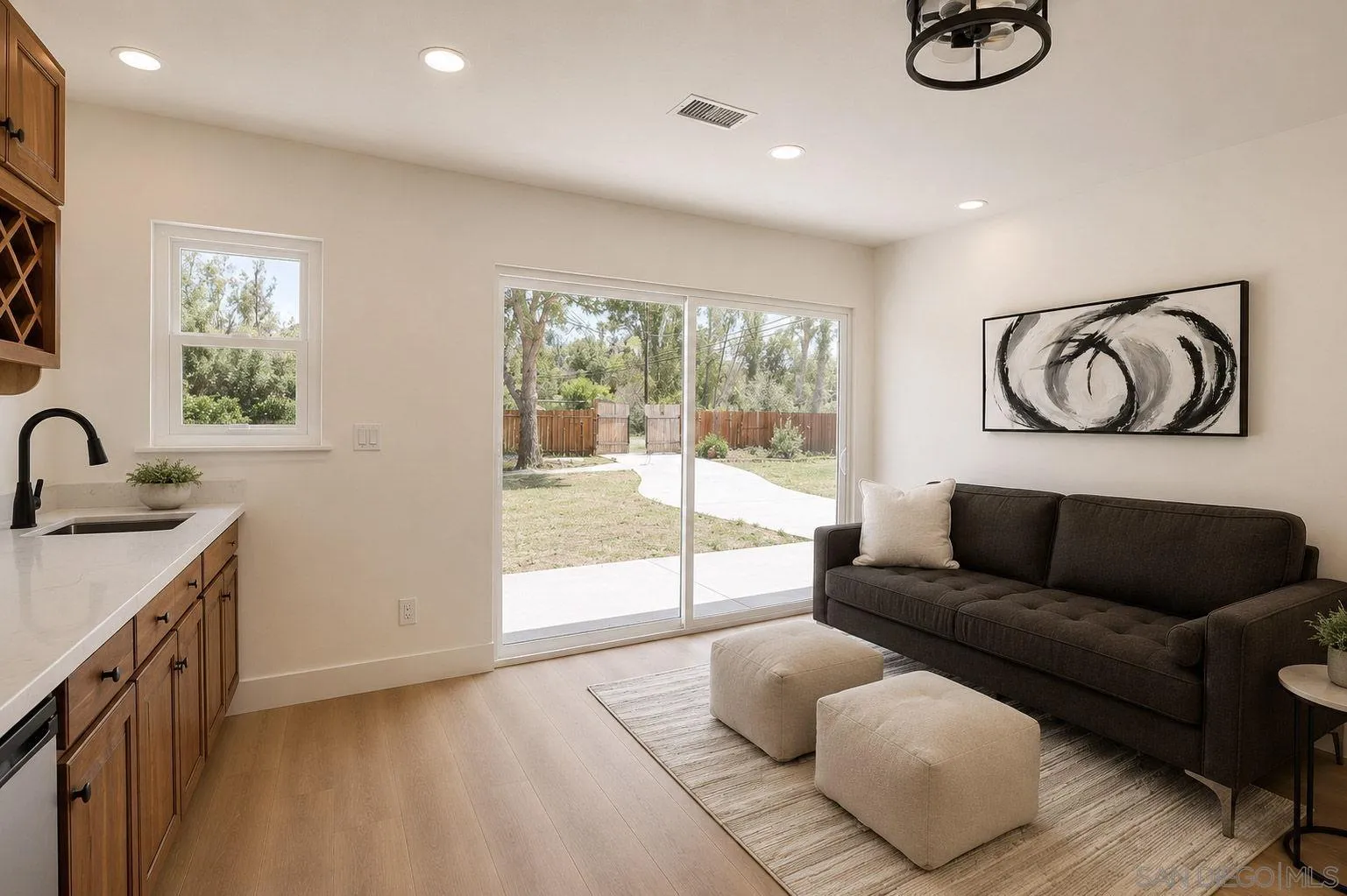 16716 Martincoit Road Poway, CA 92064 - Photo 9 of 48