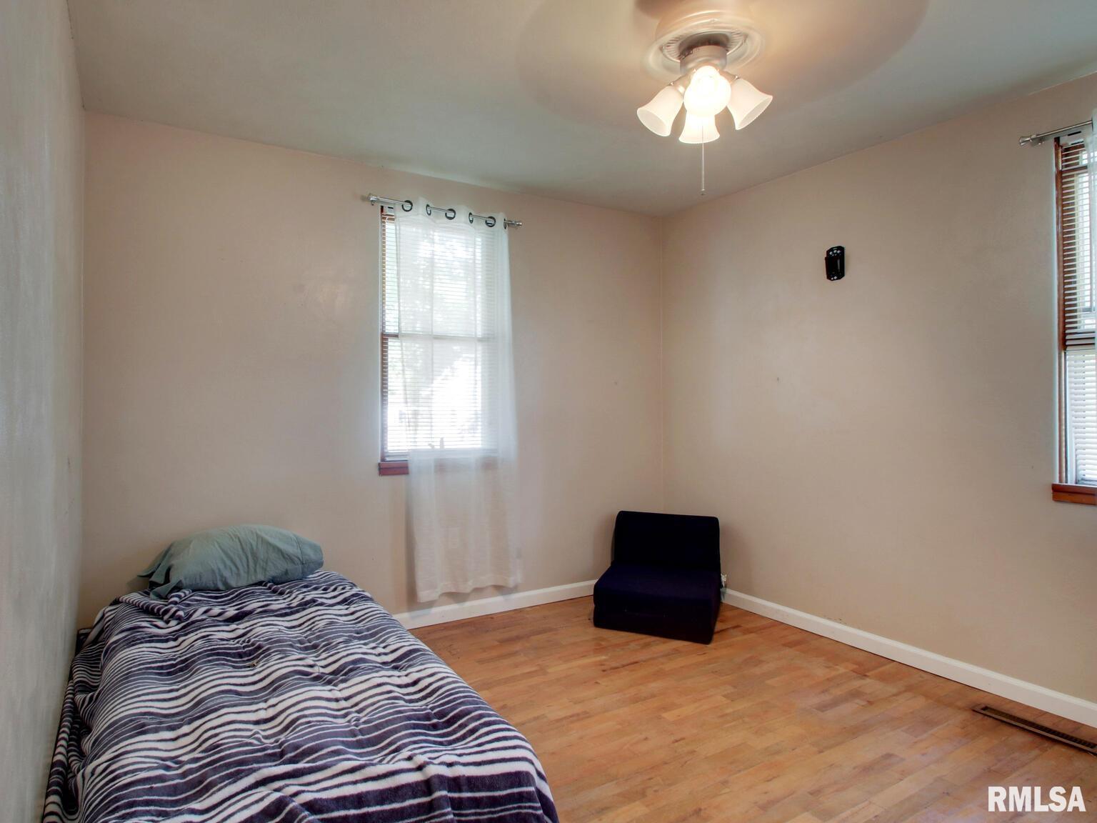 109 Main Street Golden, IL 62339 - Photo 13 of 28