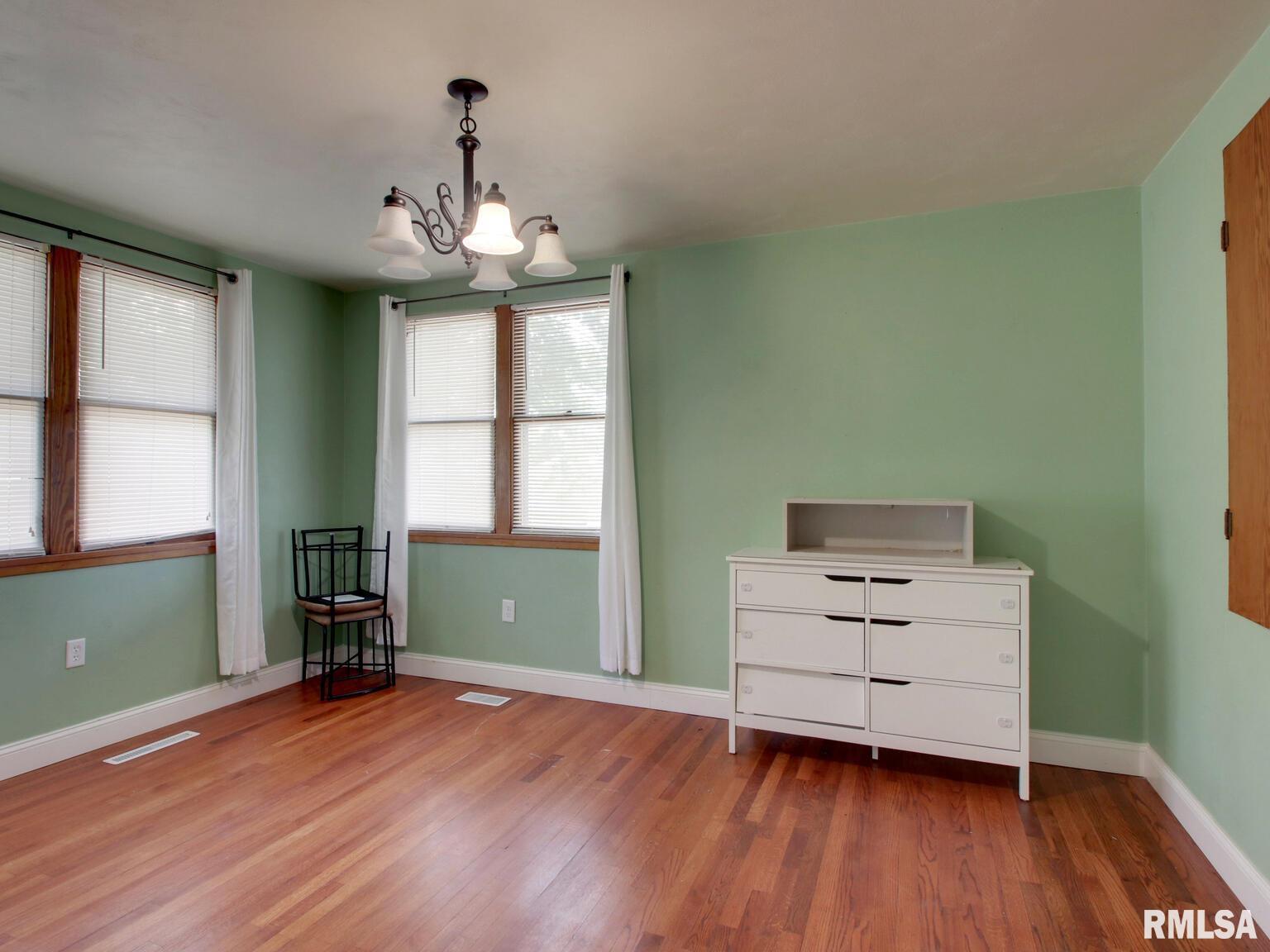 109 Main Street Golden, IL 62339 - Photo 7 of 28