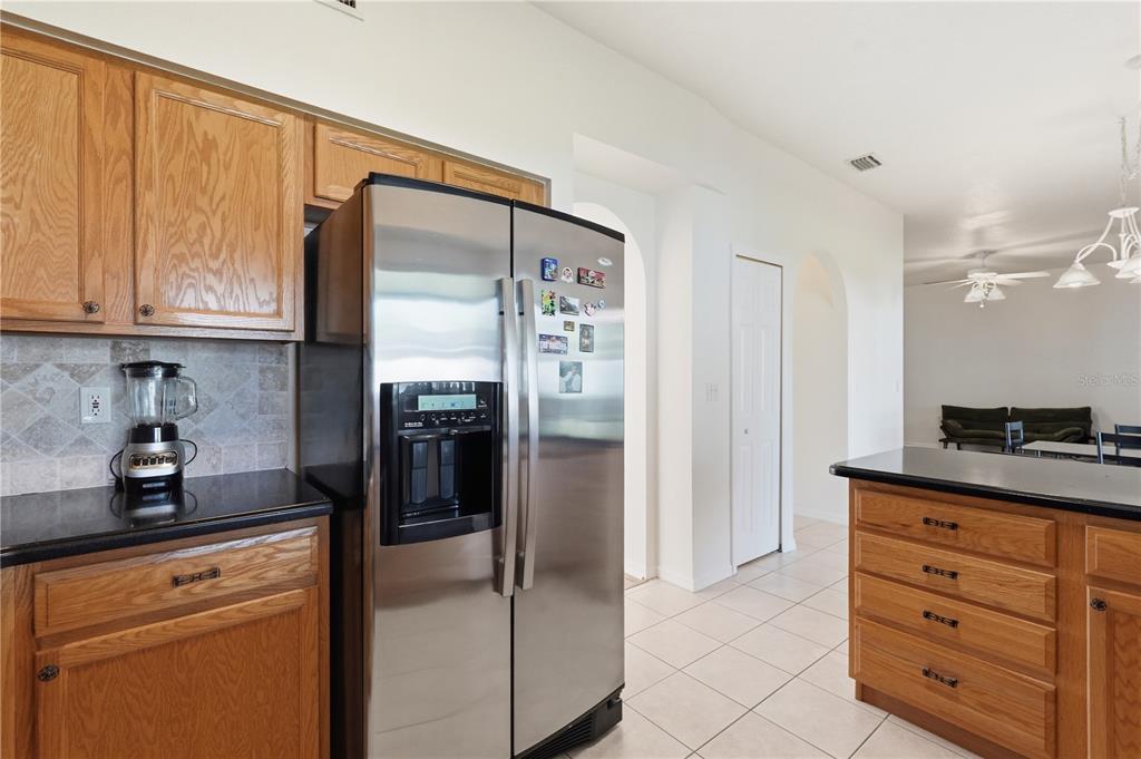 1734 Mapleleaf Boulevard Oldsmar, FL 34677 - Photo 29 of 82