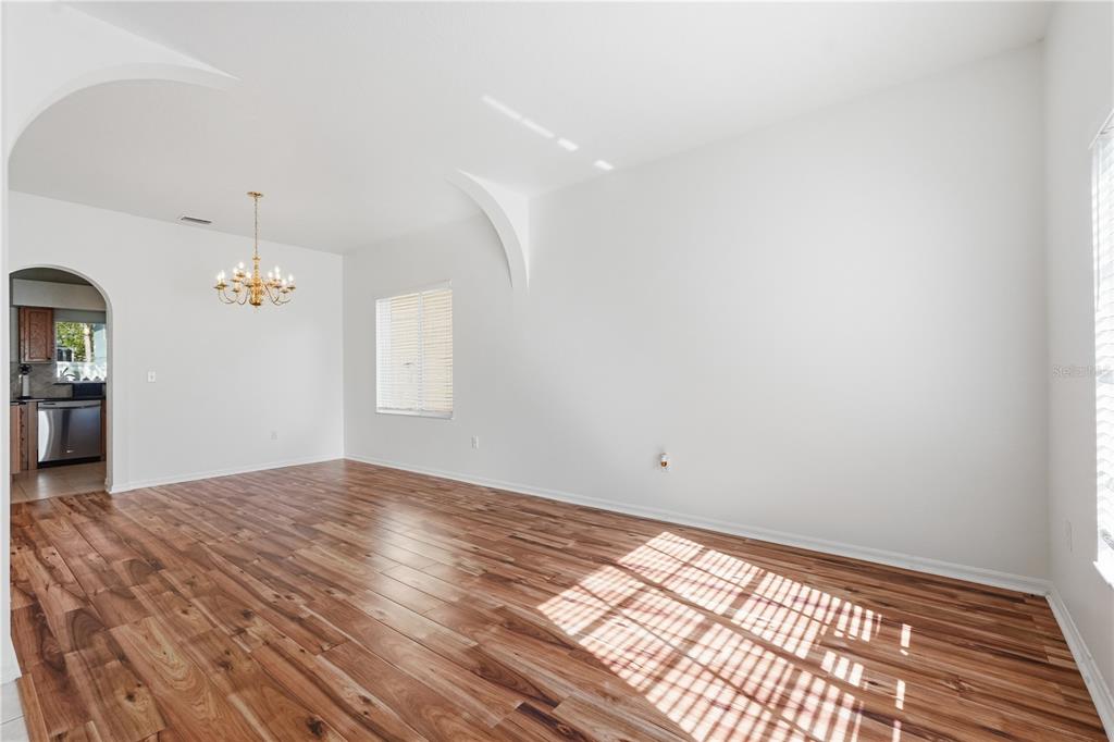 1734 Mapleleaf Boulevard Oldsmar, FL 34677 - Photo 31 of 82