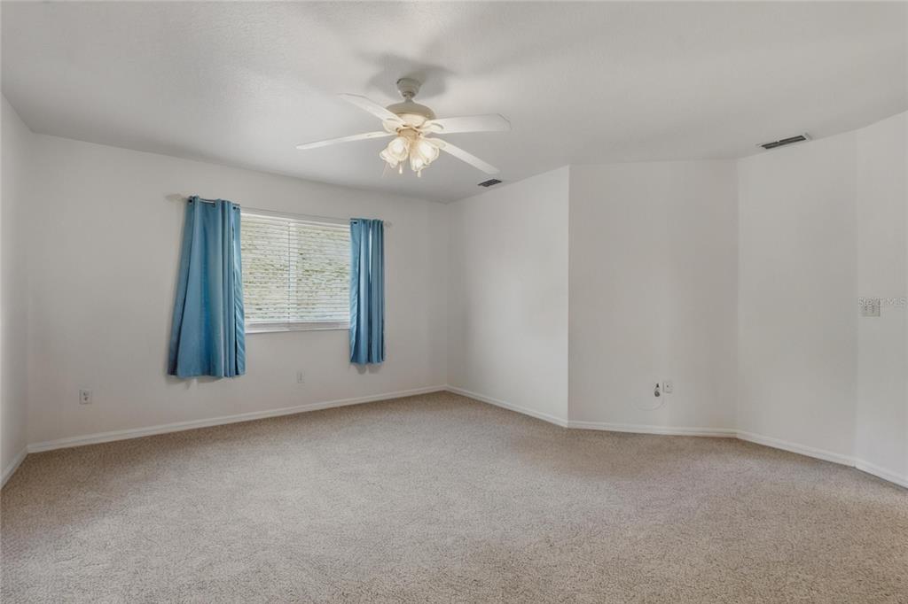 1734 Mapleleaf Boulevard Oldsmar, FL 34677 - Photo 48 of 82
