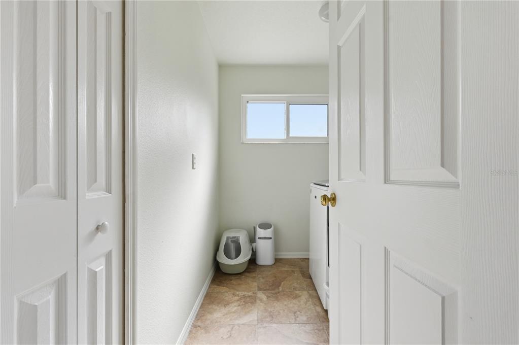 1734 Mapleleaf Boulevard Oldsmar, FL 34677 - Photo 58 of 82