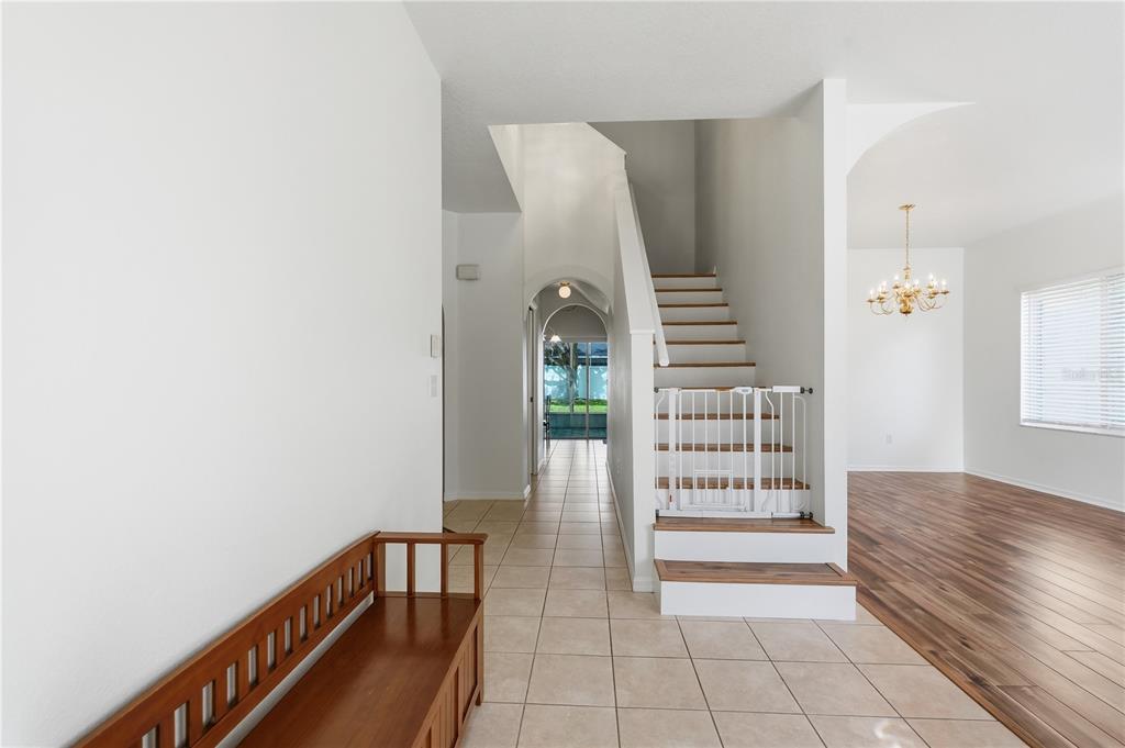 1734 Mapleleaf Boulevard Oldsmar, FL 34677 - Photo 7 of 82
