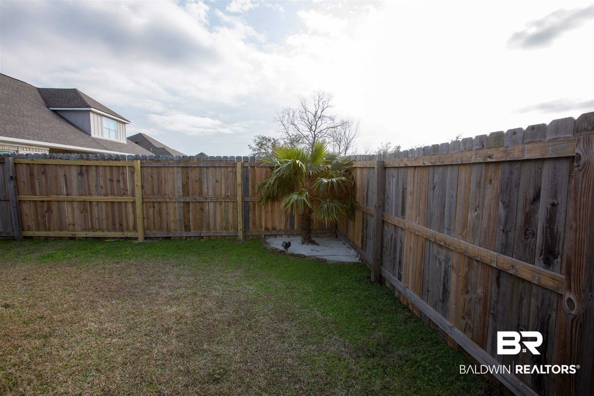 7029 Rocky Rd Loop Gulf Shores, AL 36542 - Photo 31 of 43 back yard