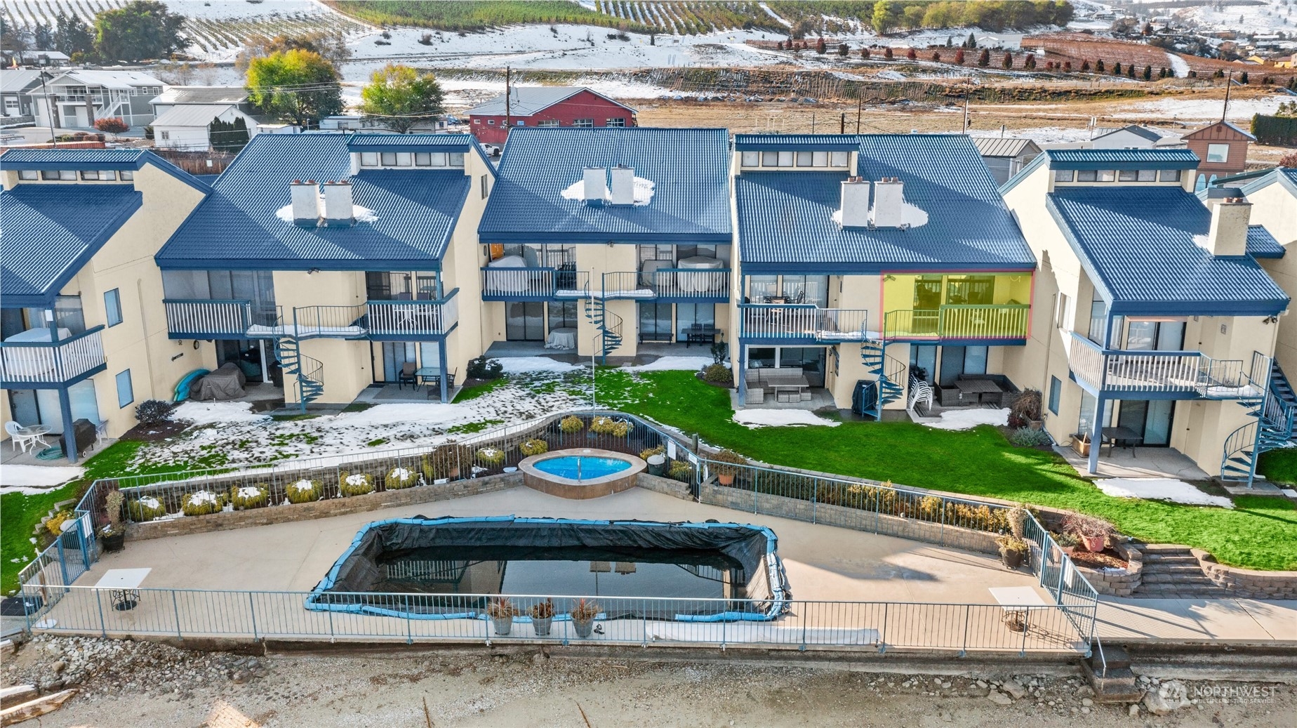 60 South Lakeshore Road, Unit 2G Chelan, WA 98816 - Photo 1 of 40 Gallery Image 1