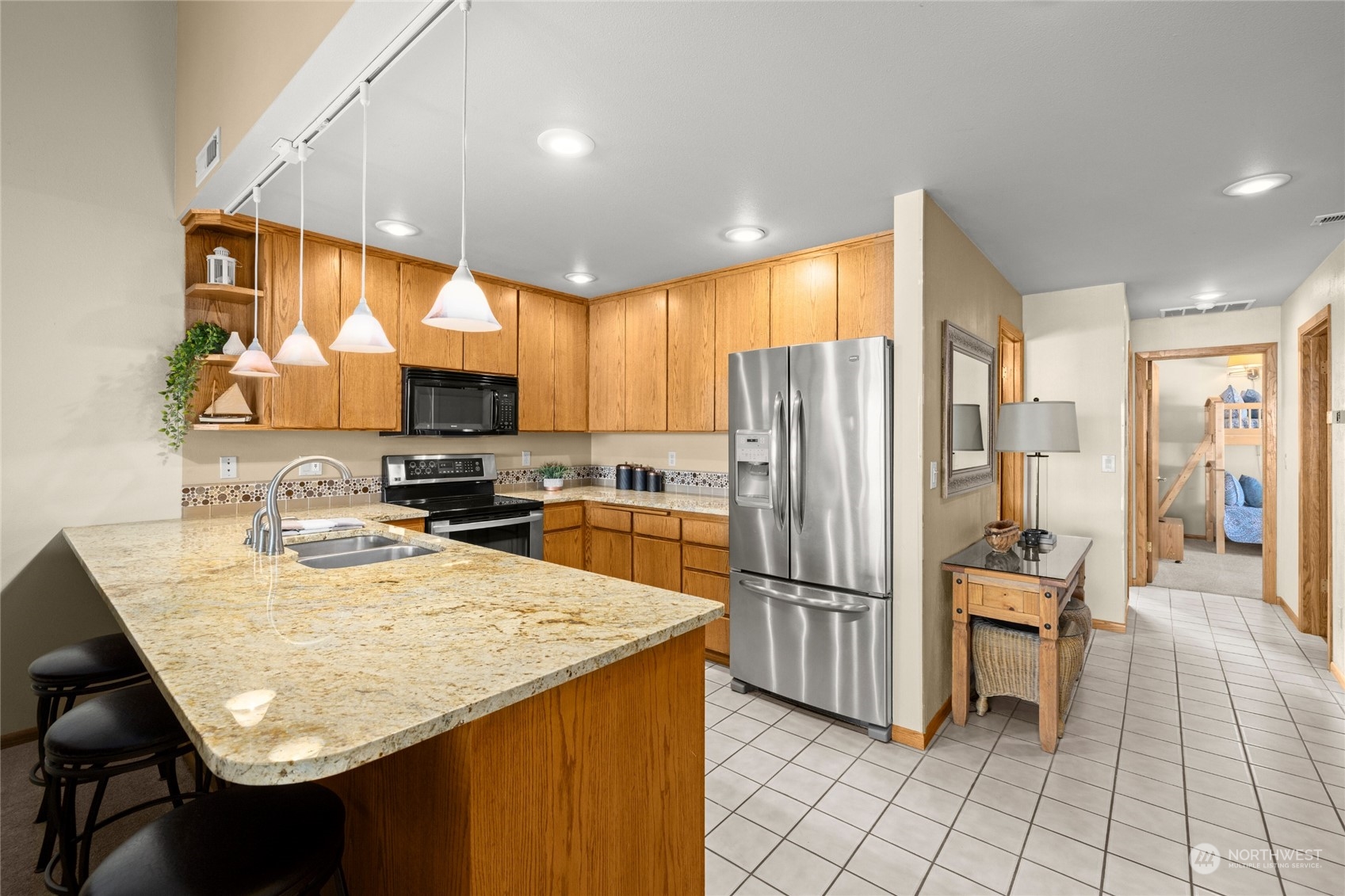 60 South Lakeshore Road, Unit 2G Chelan, WA 98816 - Photo 6 of 40 Gallery Image 6