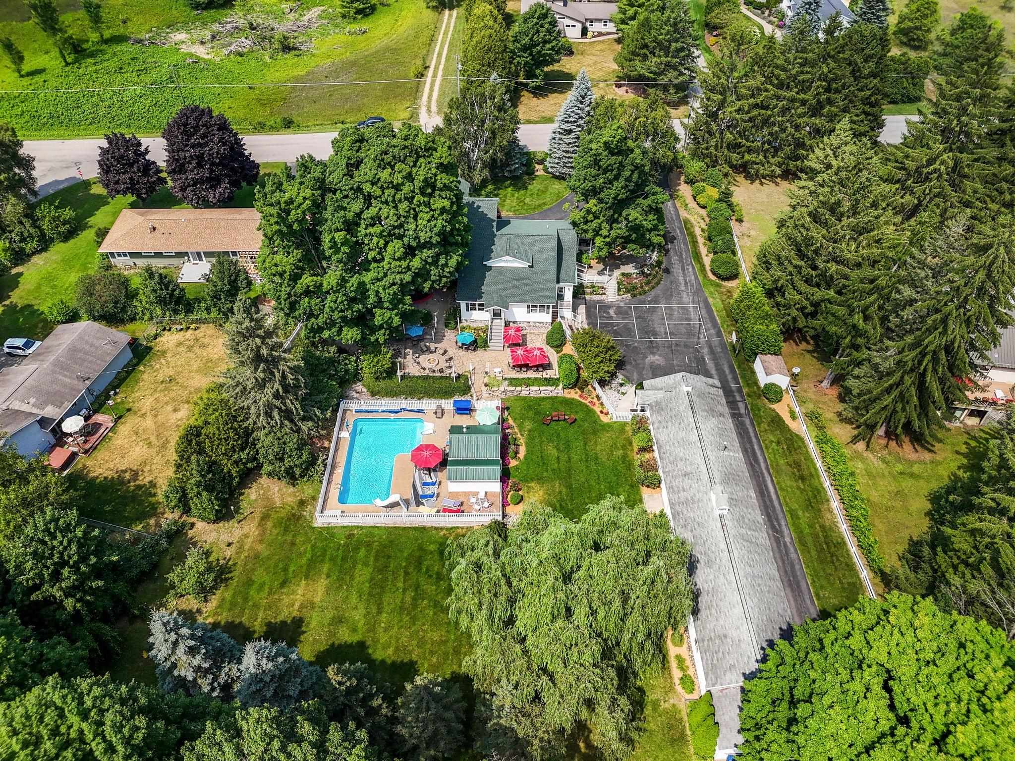 5161 Silver Pines Road Traverse City, MI 49685 - Photo 9 of 99