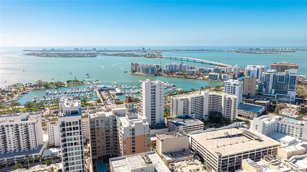 $6,500 | 1350 Main Street, Unit 1503, Sarasota, FL 34236