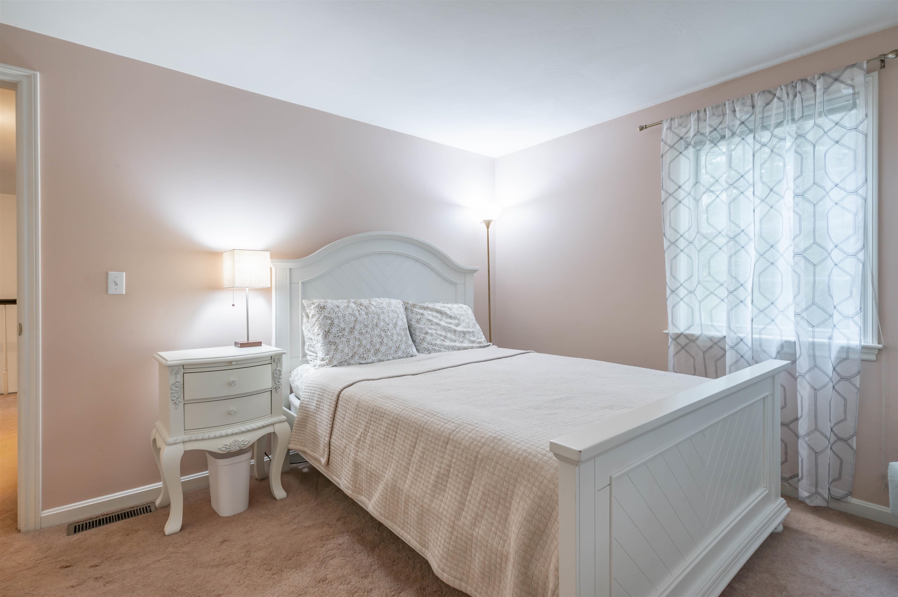 10 Castlegate Way, Unit 453 Nashua, NH 03063 - Photo 20 of 40