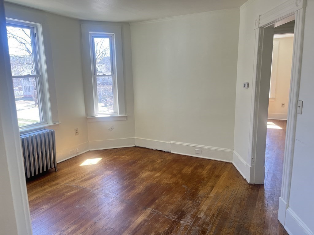 21 Cleveland Street Greenfield, MA 01301 - Photo 19 of 33