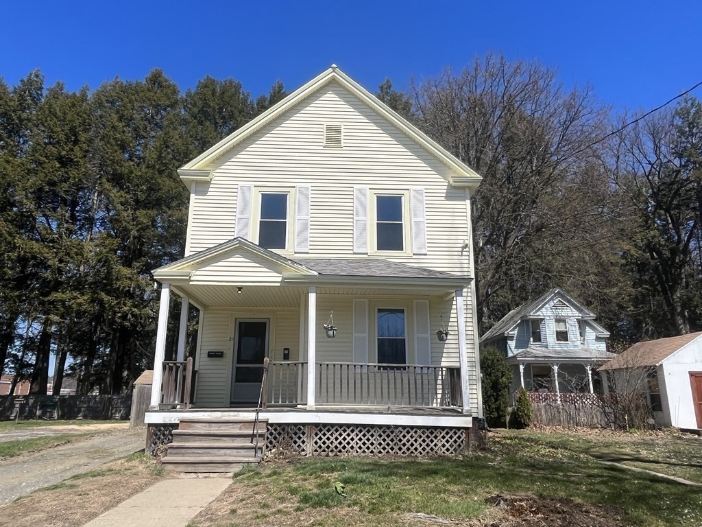 21 Cleveland Street Greenfield, MA 01301 - Photo 2 of 33