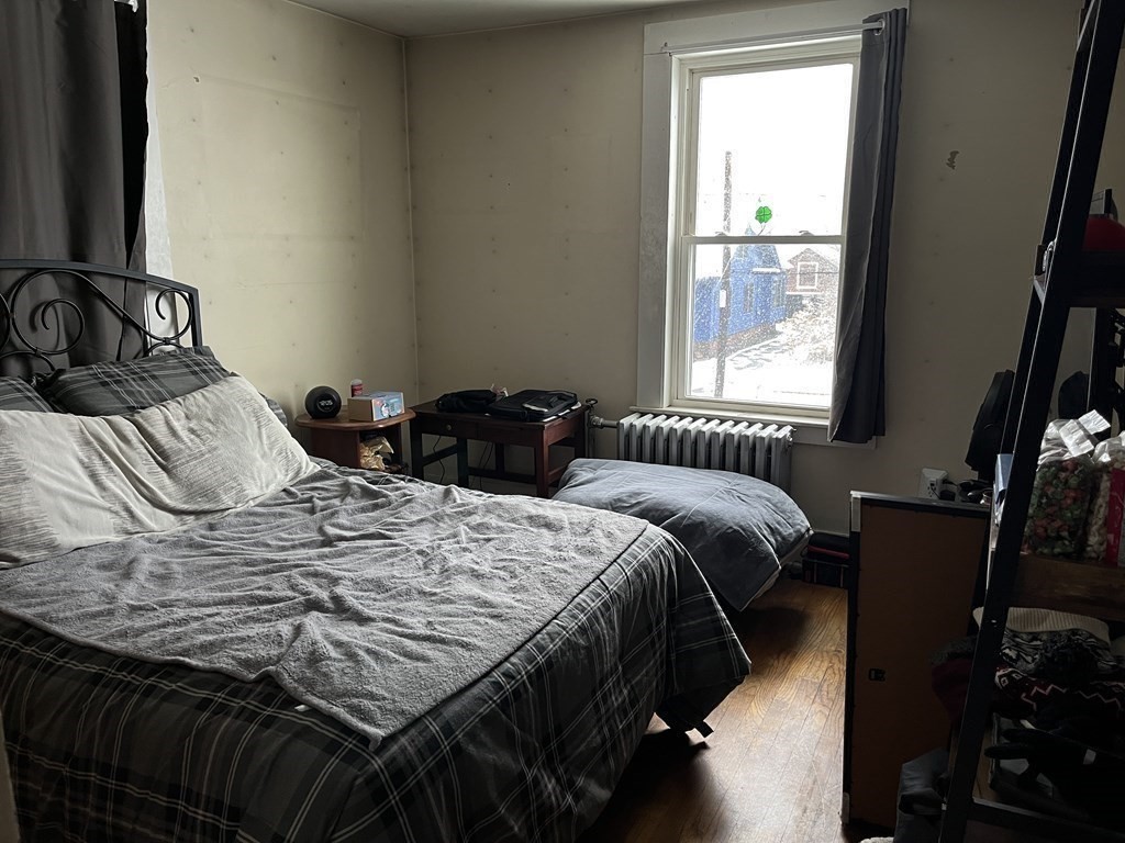 21 Cleveland Street Greenfield, MA 01301 - Photo 22 of 33