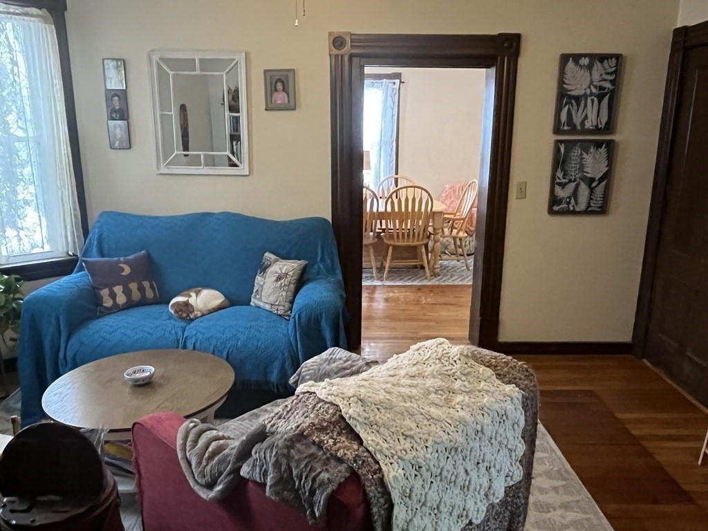 21 Cleveland Street Greenfield, MA 01301 - Photo 8 of 33