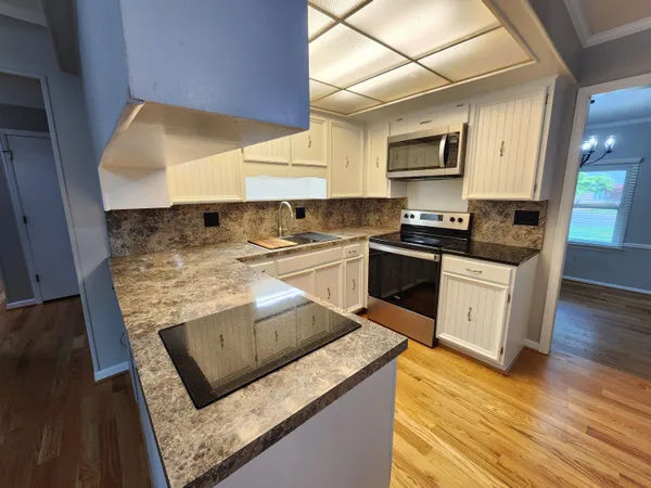 $644,000 | 6322 Hidden Hill Circle, Roanoke, VA 24018