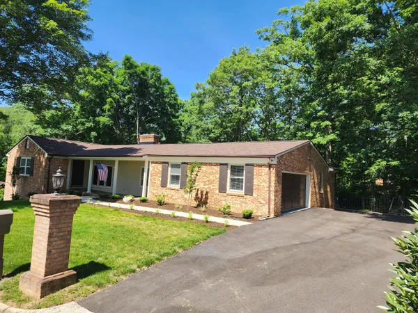 $619,000 | 6322 Hidden Hill Circle, Roanoke, VA 24018