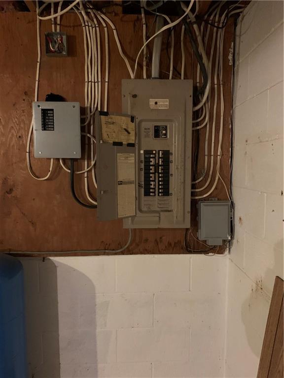 236 Isle Road Butler, PA 16001 - Photo 16 of 18