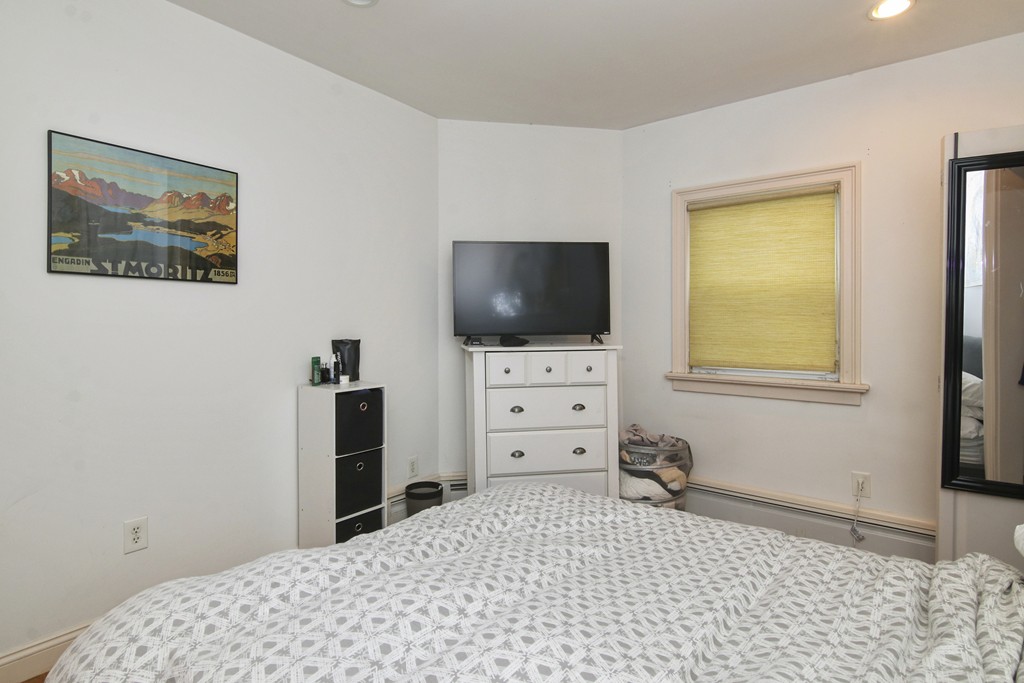 162 L Street, Unit 1 Boston, MA 02127 - Photo 18 of 23