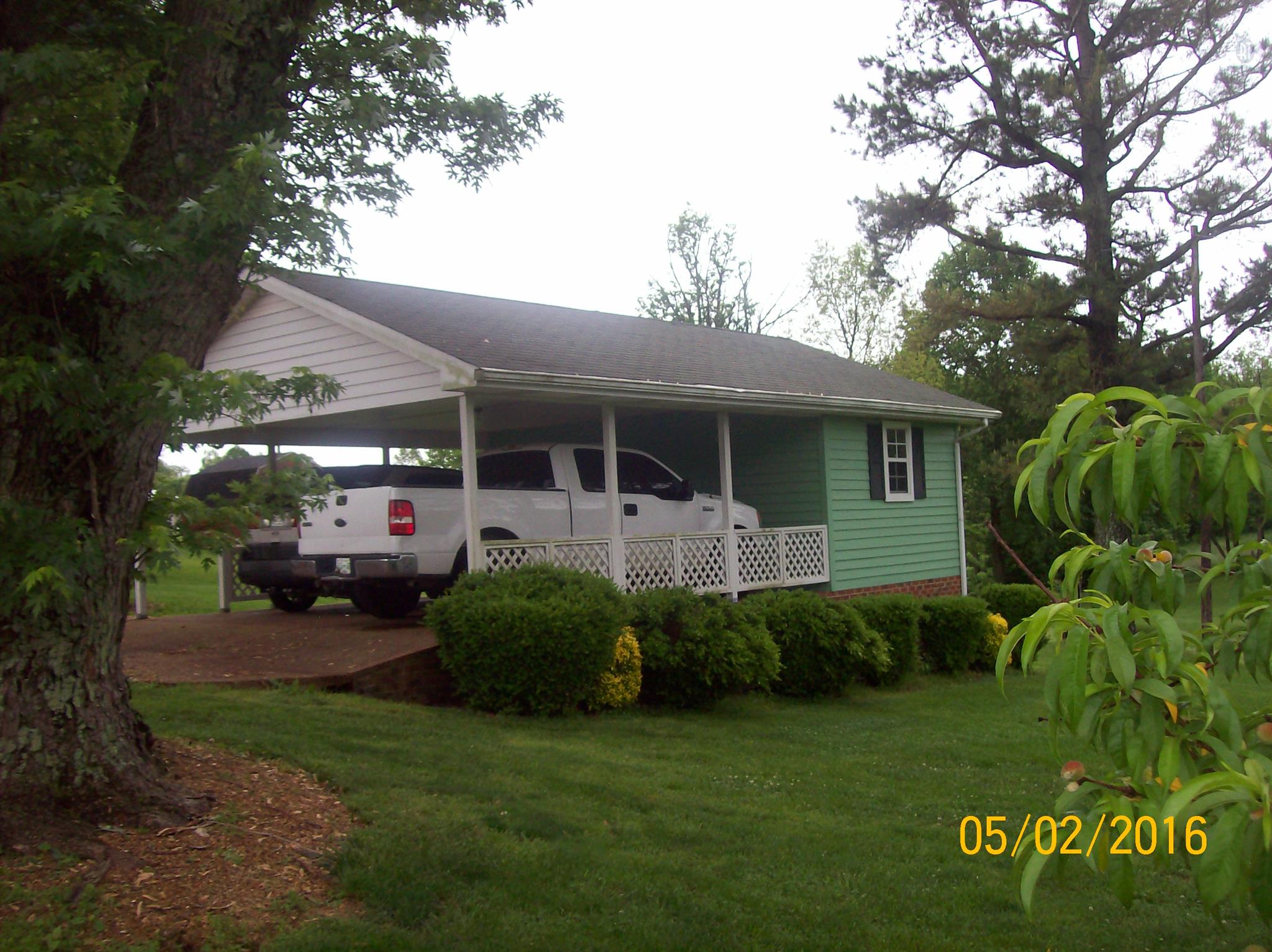 306 Galen Road Lafayette, TN 37083 - Photo 5 of 12 Gallery Image 5