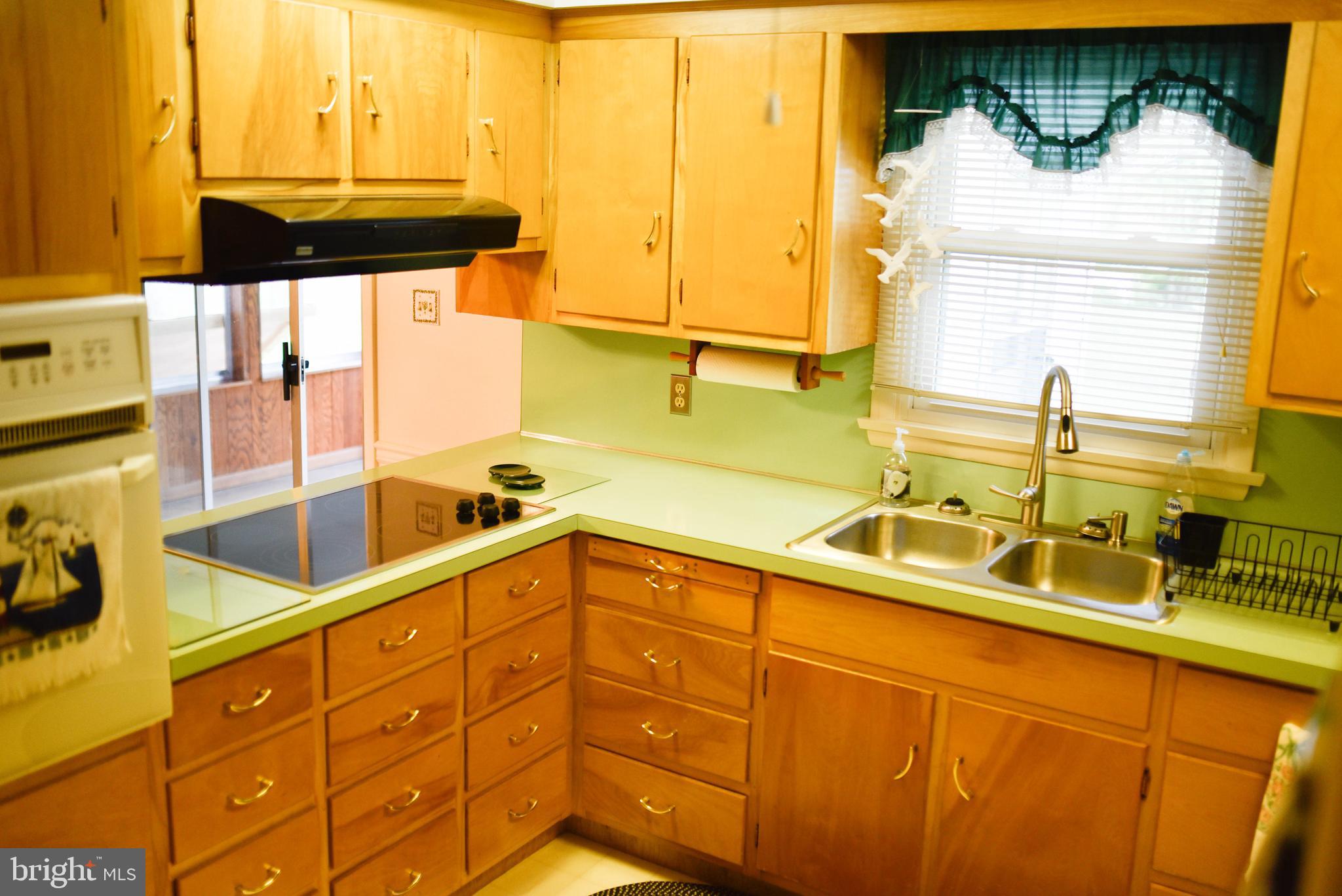 14661 Roxbury Road Glenelg, MD 21737 - Photo 27 of 54 Gallery Image 27
