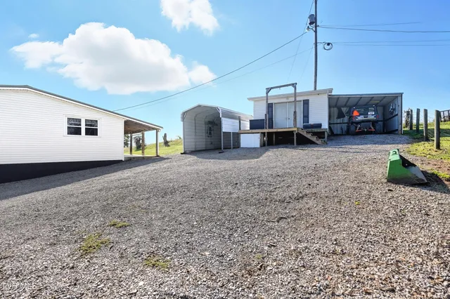 $185,000 | 2886 Buffalo Hollow Road, Castlewood, VA 24224