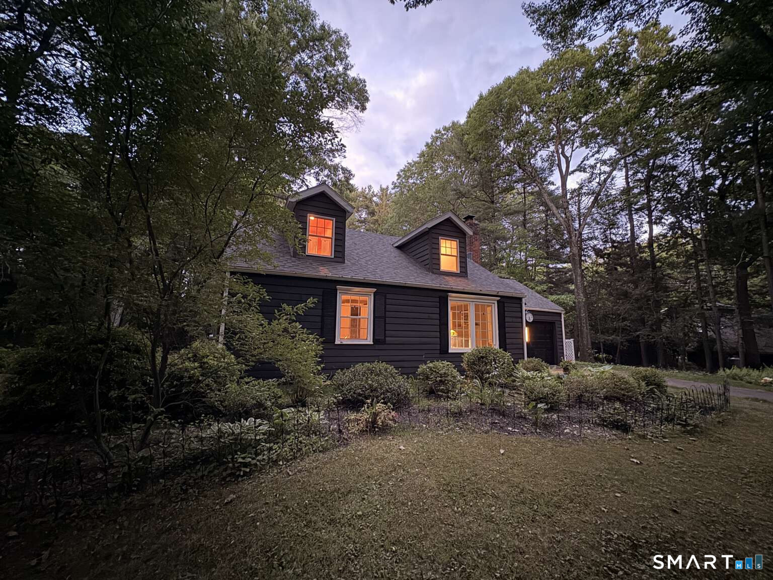 44 Climax Road Simsbury, CT 06070 - Photo 2 of 40