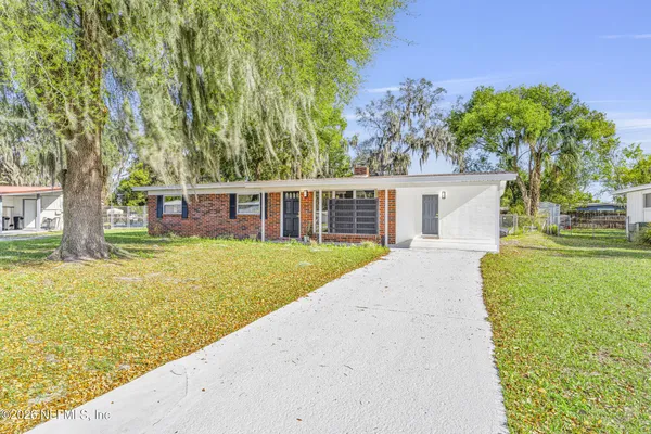 $323,000 | 160 River Drive, East Palatka, FL 32131
