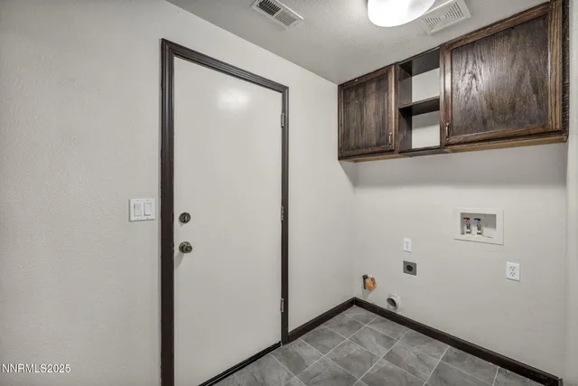 $460,000 | 119 Red Oak Court, Fernley, NV 89408