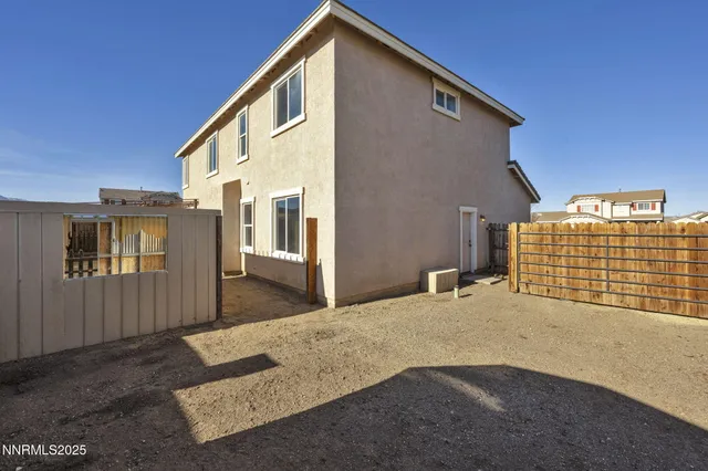 $460,000 | 119 Red Oak Court, Fernley, NV 89408