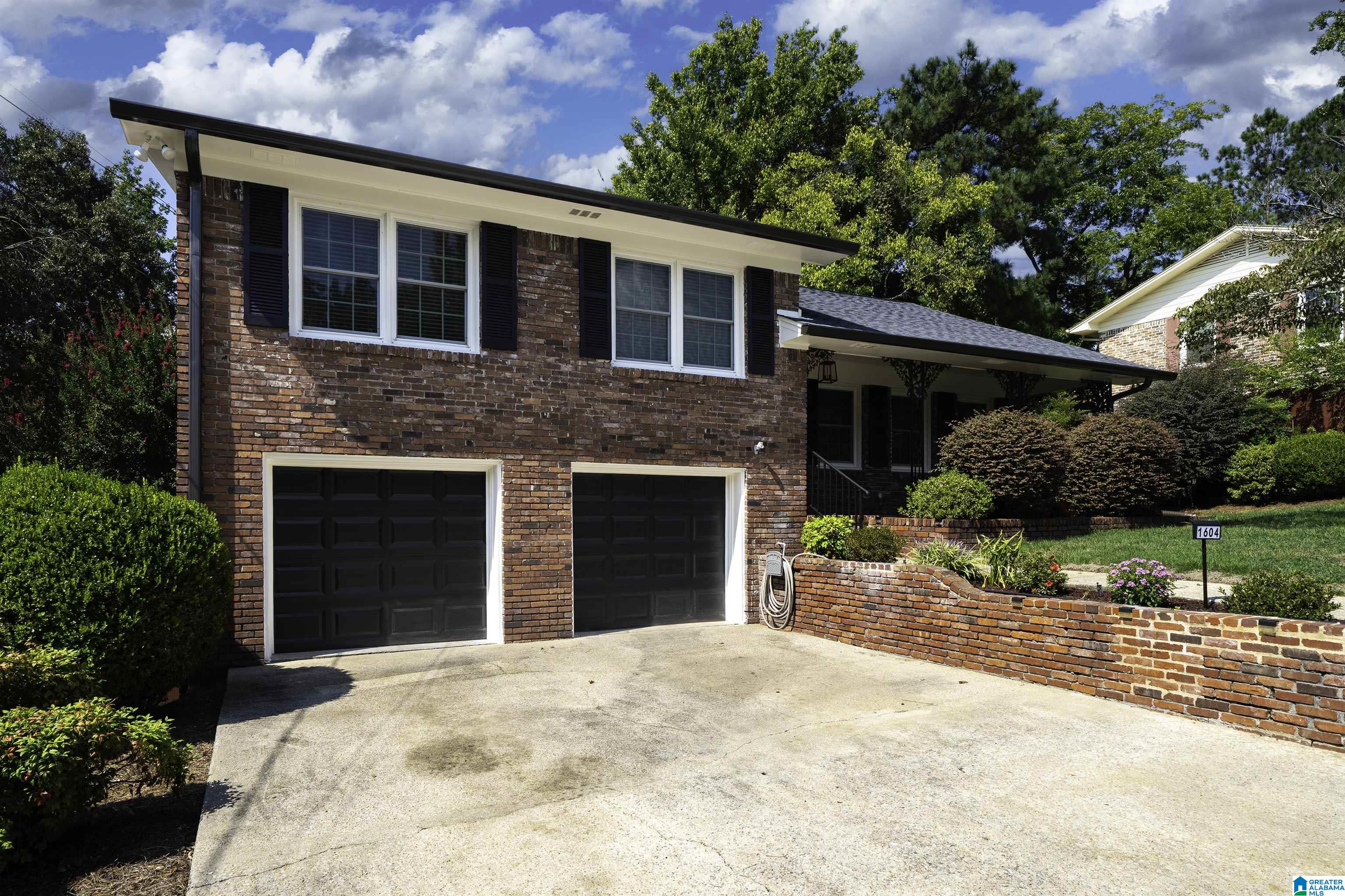 1604 Forest Ridge Road Birmingham, AL 35226 - Photo 39 of 43
