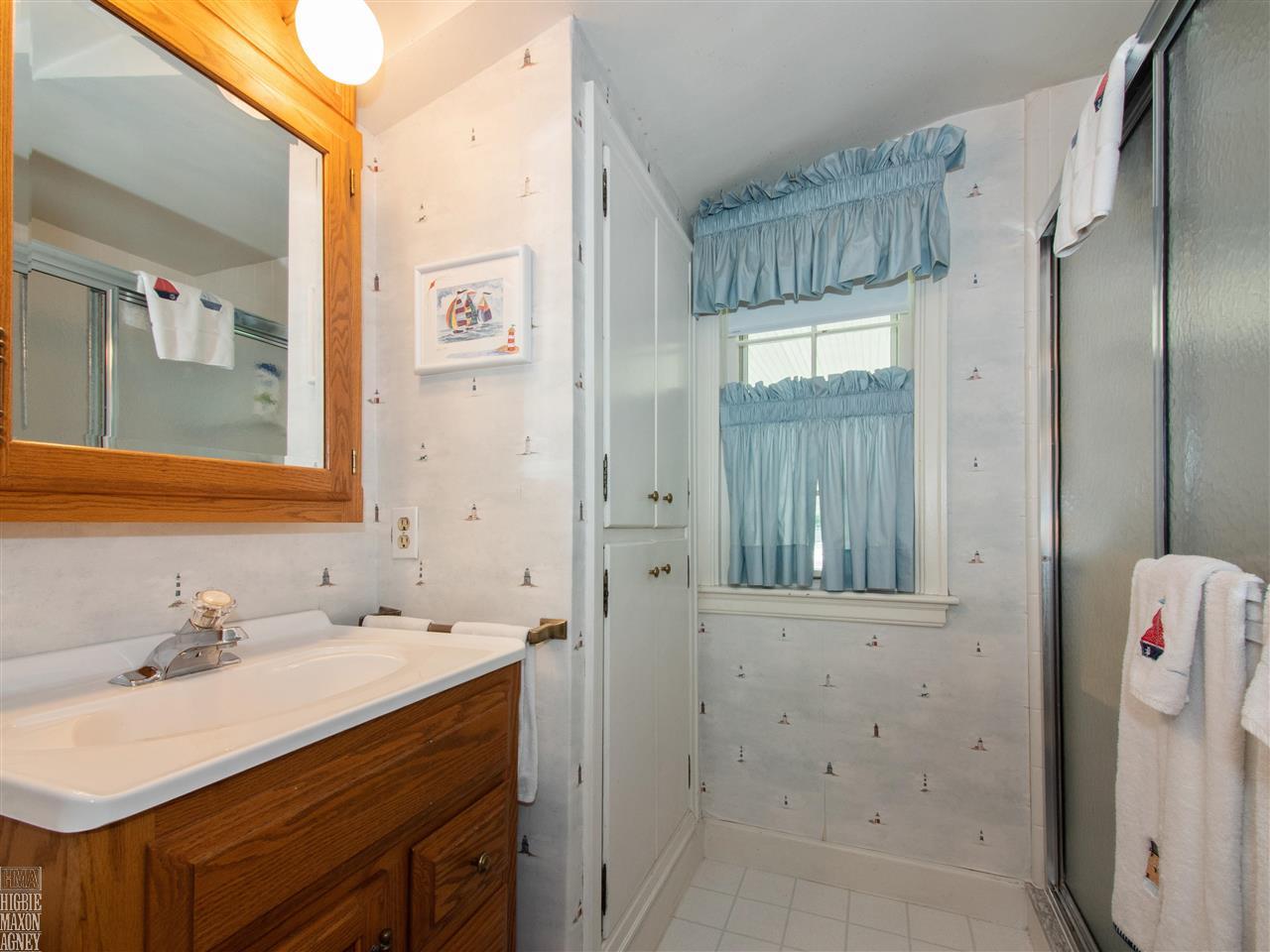 1006 Whittier Road Grosse Pointe, MI 48230 - Photo 37 of 51 50078531-36.JPG
