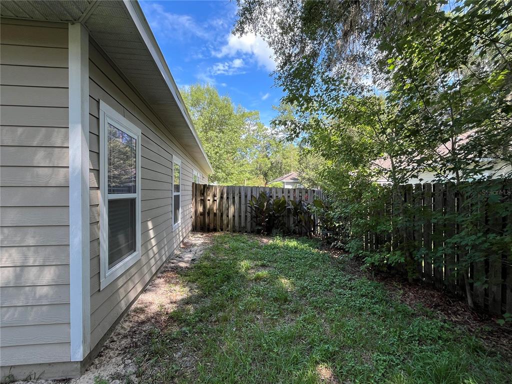 1937 Southwest 66th Drive Gainesville, FL 32607 - Photo 34 of 48