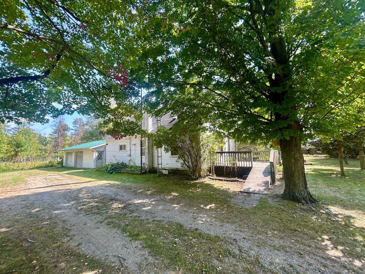 1489 McCulloch Road Gladwin, MI 48624 - Photo 27 of 29