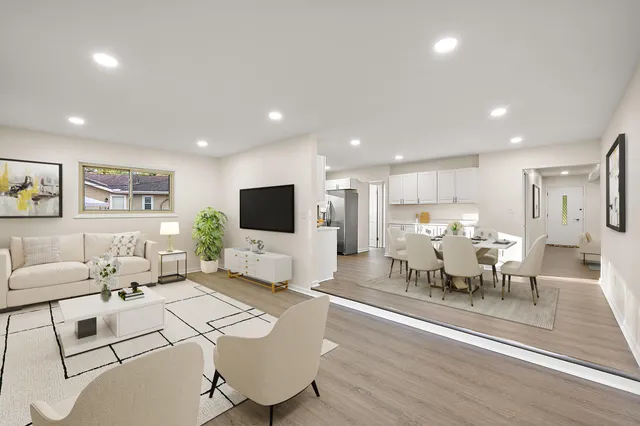 $299,900 | 21934 South Nunneley Road, Clinton Township, MI 48035