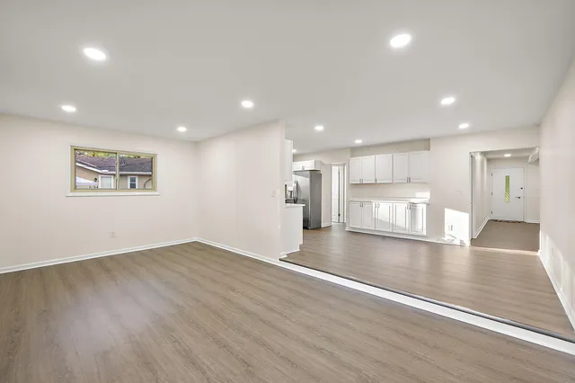 $299,900 | 21934 South Nunneley Road, Clinton Township, MI 48035