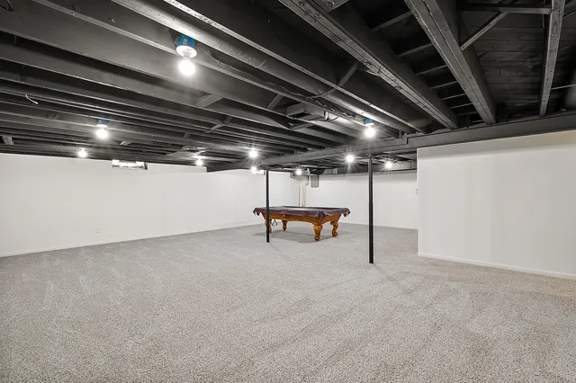 $299,900 | 21934 South Nunneley Road, Clinton Township, MI 48035